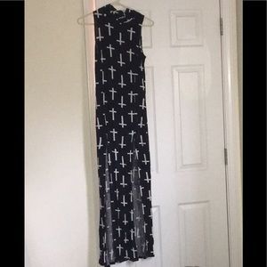 Body Central black cross dress size medium